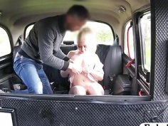 Cute blonde babe drilled by the driver for a free fare